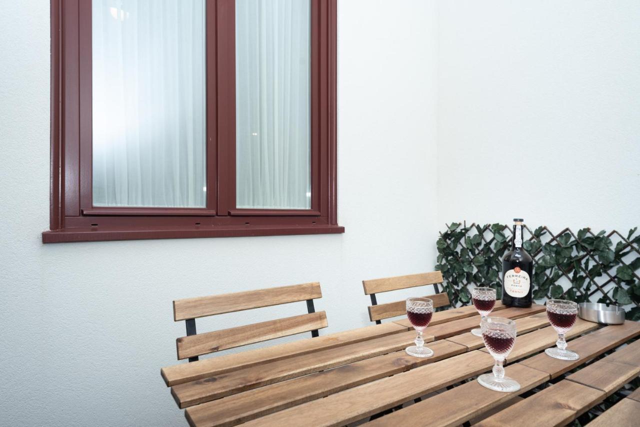 Porto Xl Apartment Bagian luar foto